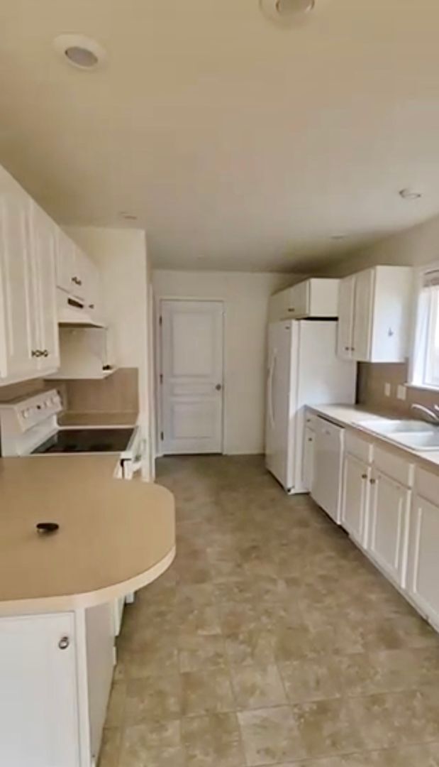 Building Photo - Adorable 3 bed 2 bath Meridian home just o...