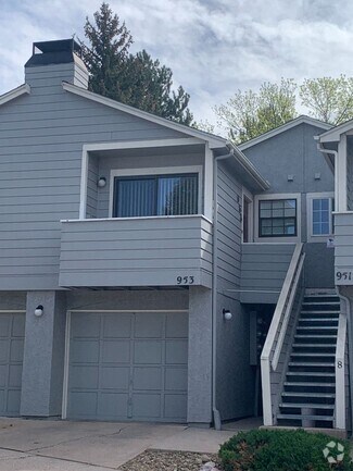 Building Photo - 1 Bedroom unit on Tampico for rent!