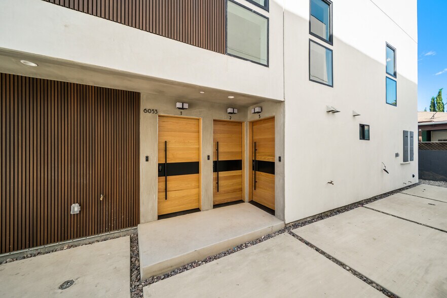 Building Photo - 6049 Craner Ave