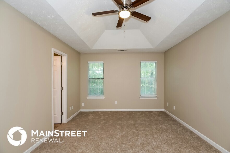 Building Photo - 4987 Wedgewood Pl