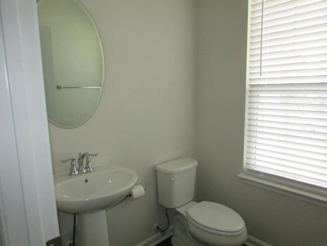 Building Photo - 5109 Red Buckeye Dr