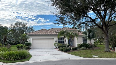 Building Photo - Furnished Annual Rental