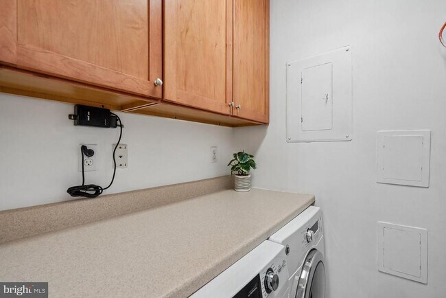 Building Photo - 7861 Coddle Harbor Ln
