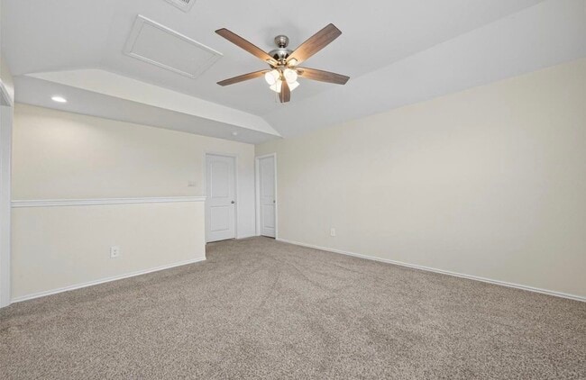 Building Photo - 21170 Alder Oaks Dr