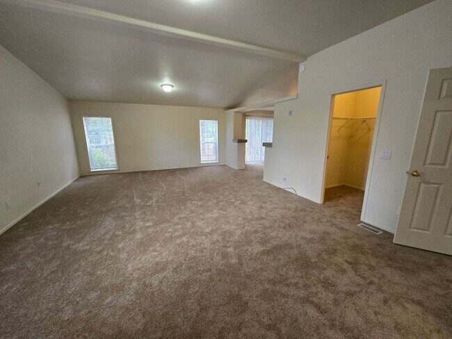 Building Photo - 4161 W Foothill Dr