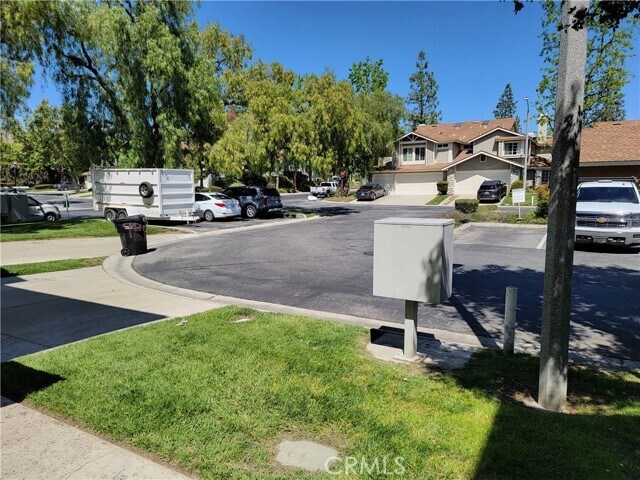 Building Photo - 941 Lotus Cir