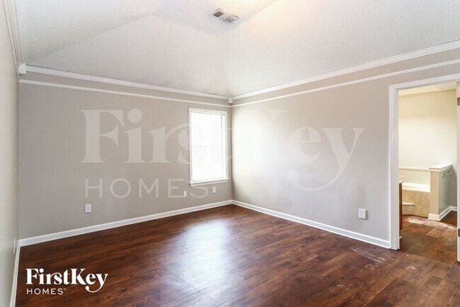 Building Photo - 2439 Dove Glen Cove