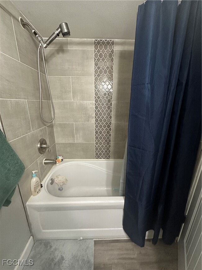 Building Photo - 2330 SE 8th Terrace