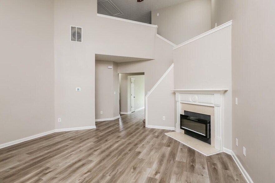 Building Photo - 715 Cool Weather Dr