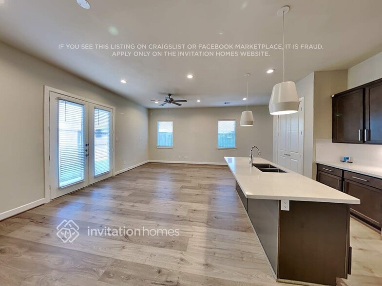 Building Photo - 12402 Imperial Lk Ln