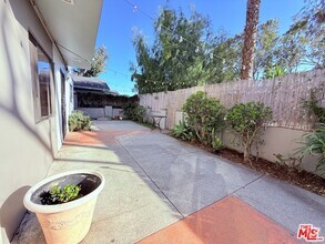 Building Photo - 1531 Cabrillo Ave