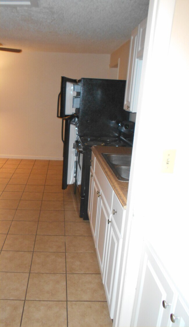 Building Photo - 6401 31st St N