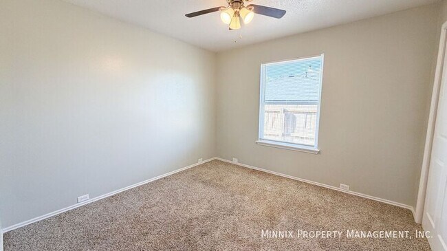 Building Photo - 2530 107th Dr