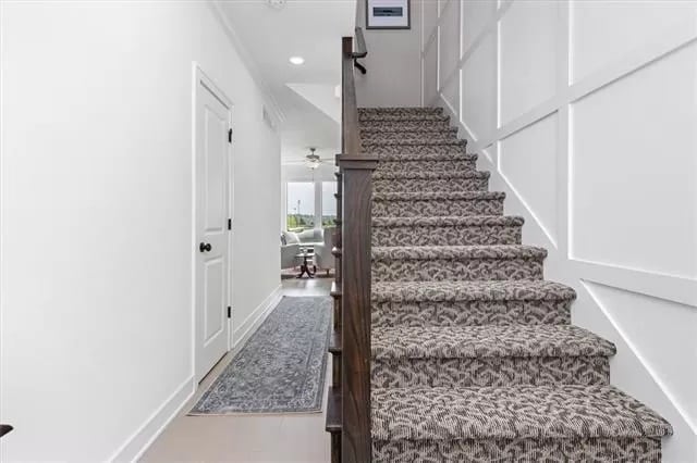 Stairs from main to upper level - 7345 Griffey St