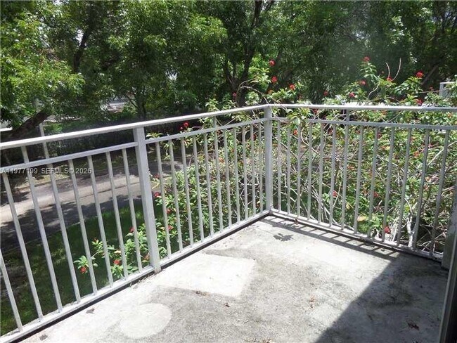 Building Photo - 11216 SW 12th St