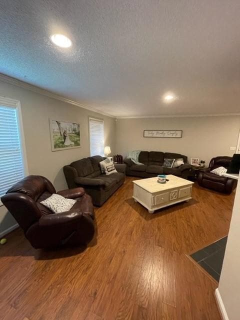 Building Photo - 607 W Island Square Dr