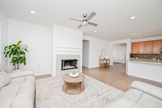 Building Photo - 28610 Cranford Sage Ln