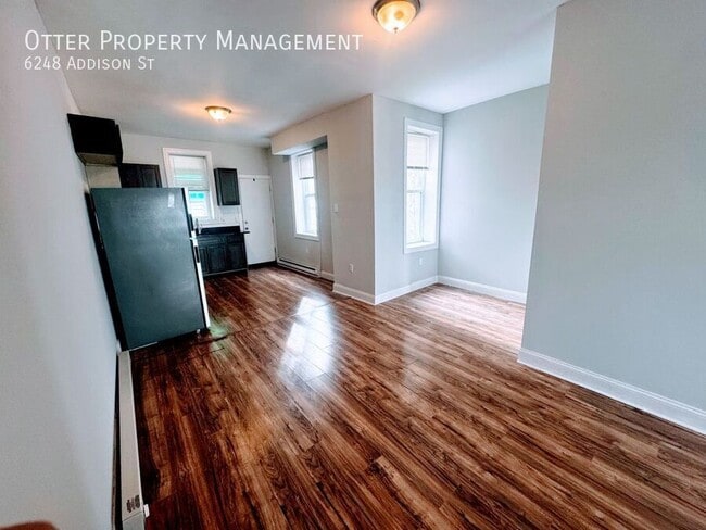 Building Photo - 6248 Addison St