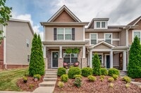 Building Photo - 1431 Riverbrook Dr