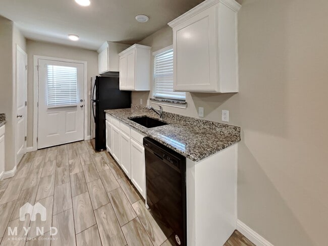 Building Photo - 769 Rolling Terrace Cir