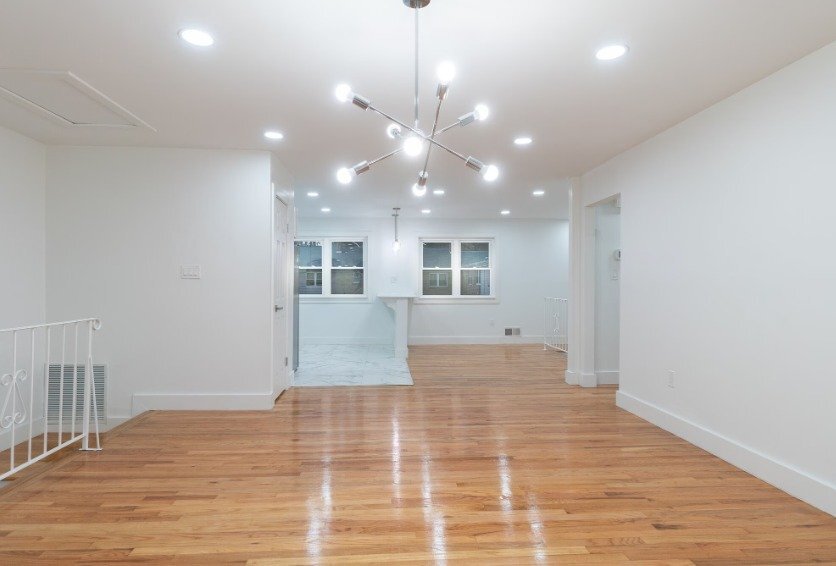 Building Photo - 500 Adams Ln