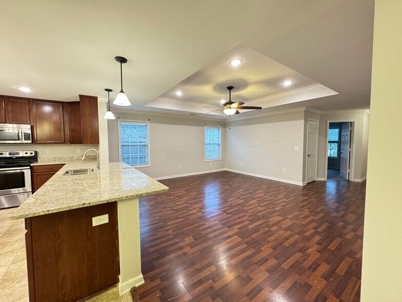 Building Photo - 205 Laramie Circle