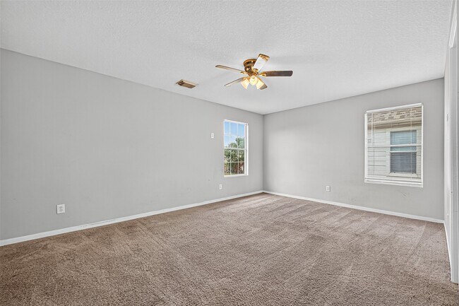 Building Photo - 15430 Elm Leaf Pl