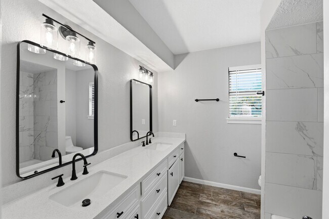 Building Photo - 20222 Prince Creek Dr