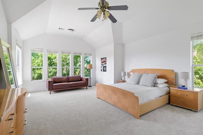 Building Photo - 16200 Spillman Ranch Loop