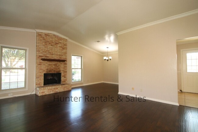 Building Photo - HEAVENLY HEIGHTS HOME