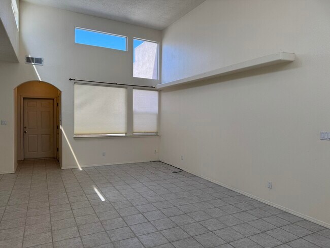 Building Photo - 9704 Lagrima De Oro Rd NE