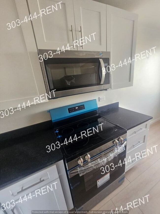 Building Photo - Affordable, comfortable, and conveniently located home in Denver