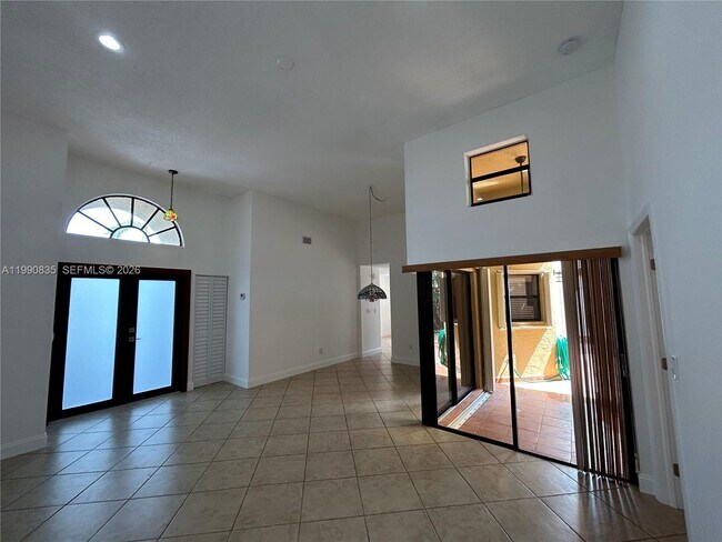 Building Photo - 8910 SW 4th Ln