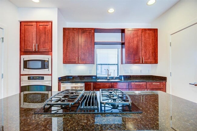 Building Photo - 4505 Eigel St
