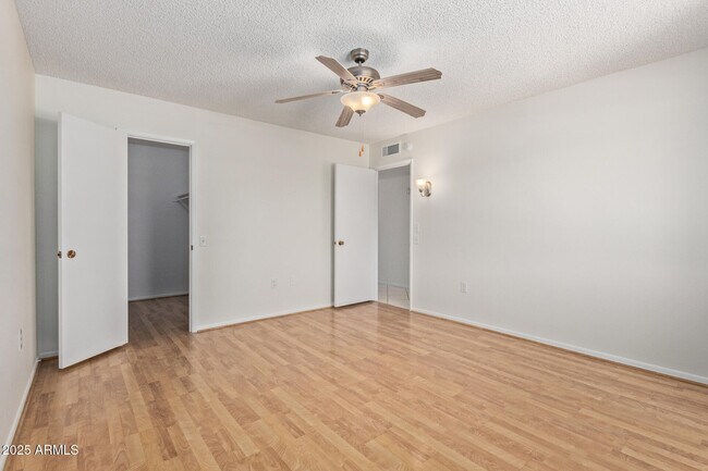 Building Photo - 12643 W Regal Dr