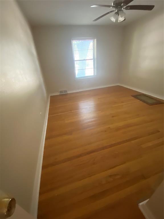 Building Photo - 1806 Robin Ln