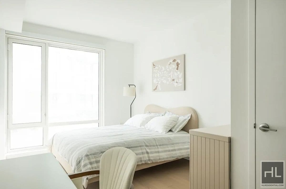 Building Photo - 975 Nostrand Ave