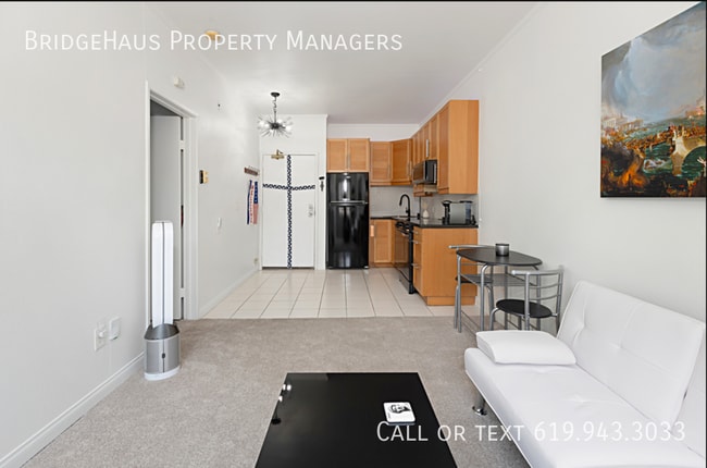 Building Photo - 2650 Broadway-212