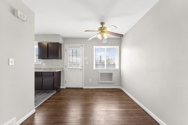 Building Photo - 24575 Kelly Rd