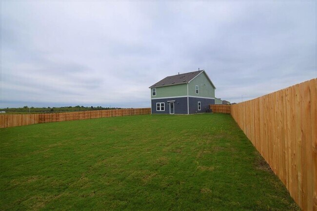 Building Photo - 15401 Solstice Cv