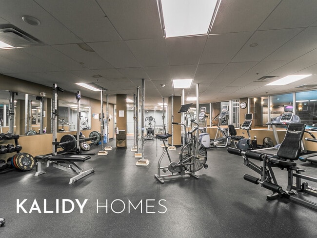 Building Photo - 5900 Mosteller Dr