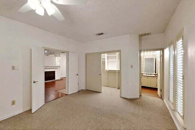 Building Photo - 5310 Keller Springs Rd