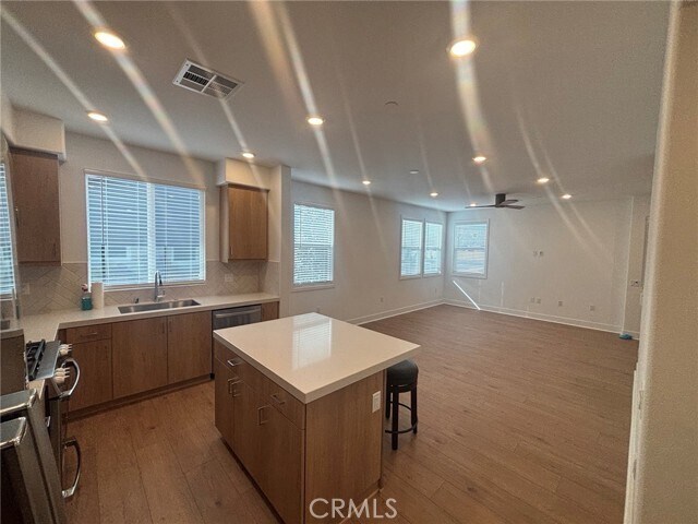 Building Photo - 1720 Park St