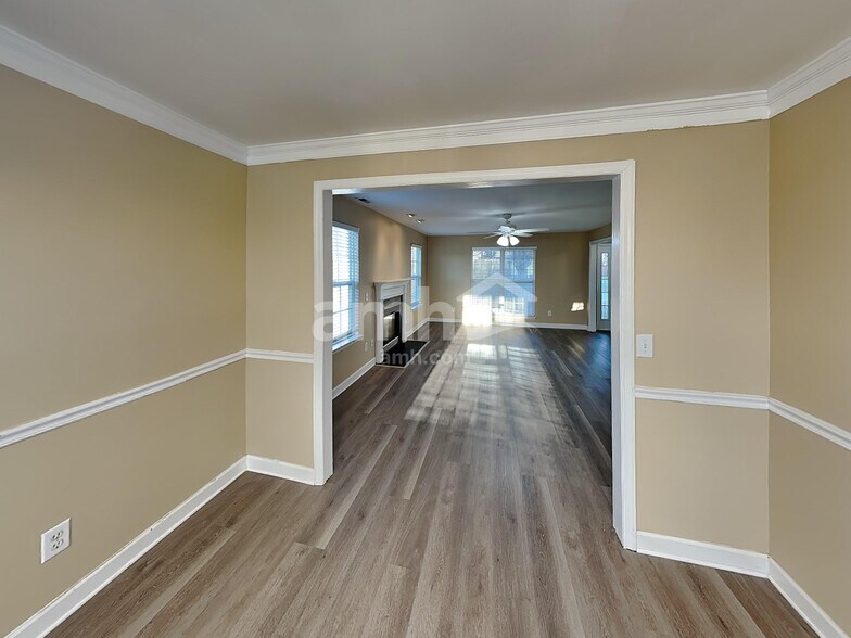 Building Photo - 2069 Prescott Way