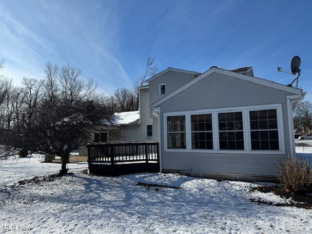 Building Photo - 38870 Courtland Dr