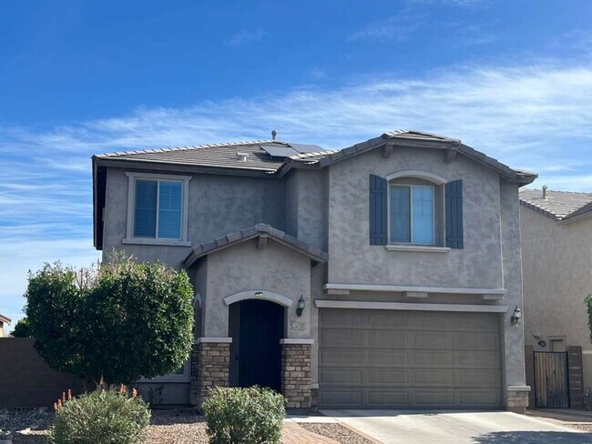 Building Photo - Gorgeous 4 Bed 3.5 Bath Peoria home with EV charging