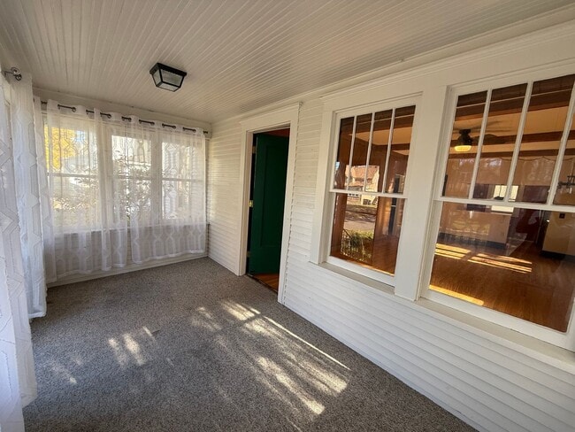 Building Photo - 228 8th Ave SE