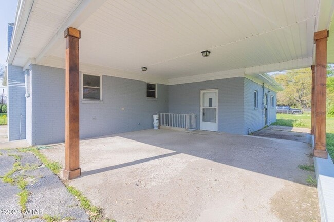 Building Photo - 2902 Hwy 79