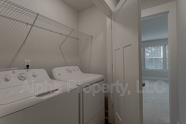 Building Photo - 1326 Maplesmith Wy