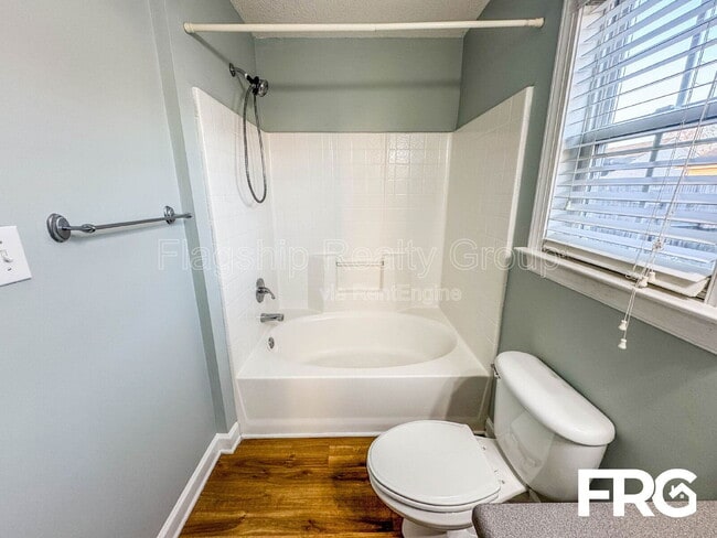 Building Photo - 1145 Nicklaus Dr